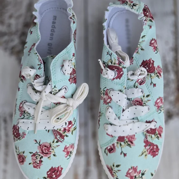 Madden Girl Floral Sneakers - Picture 2 of 5